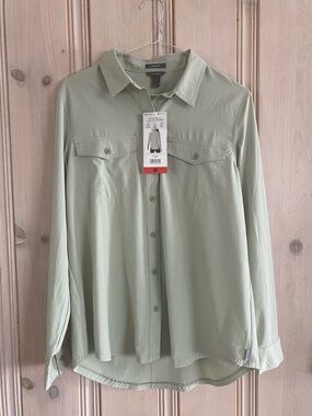 NWT Eddie Bauer Sage Green Long-Sleeve Button-Down Shirt